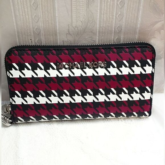 Michael Kors Phone Case Zip Wallet NWOT - Picture 1 of 8